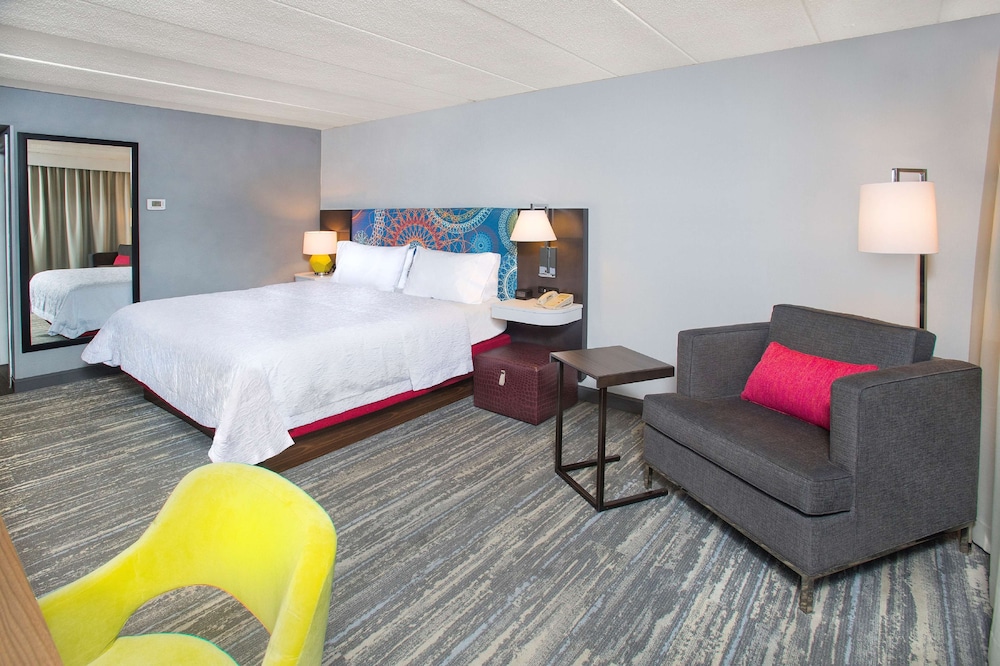 Hampton Inn Suites Annapolis 28/39