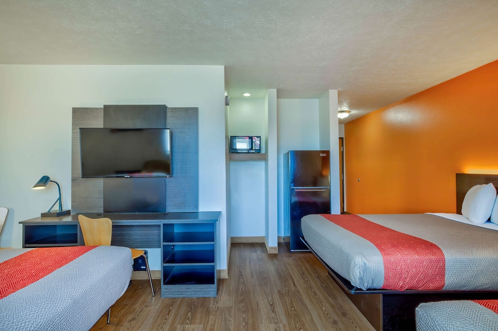 Motel6 Percival, IA 37/68