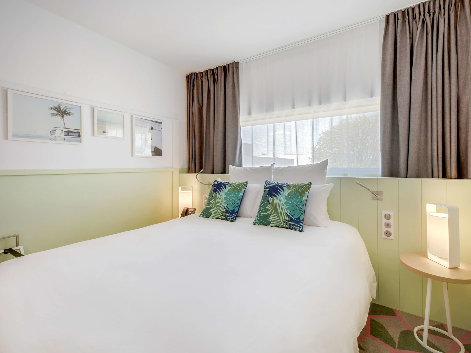 STANDARD, TWIN BEDS