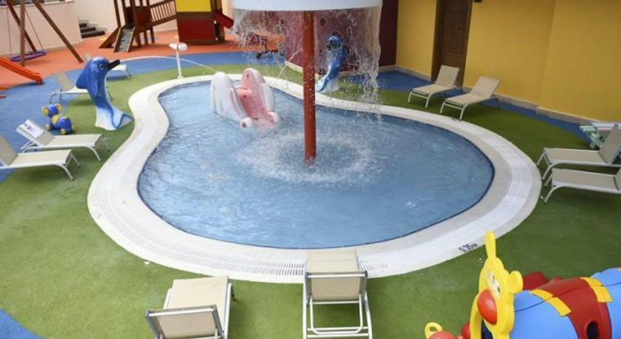 Xanadu Resort Hotel - High Class 12/17