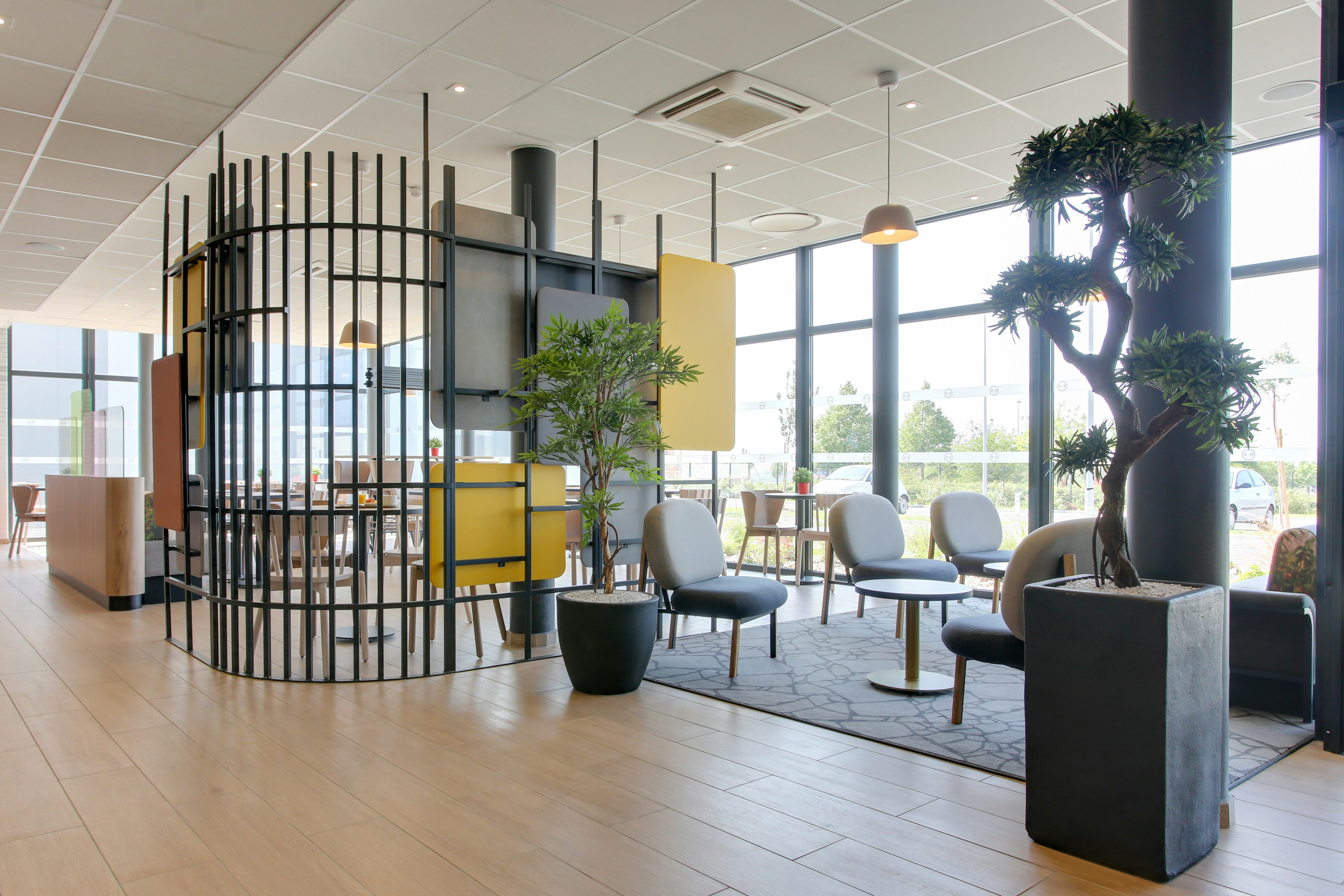 B&B HOTEL Reims Croix Blandin 12/23