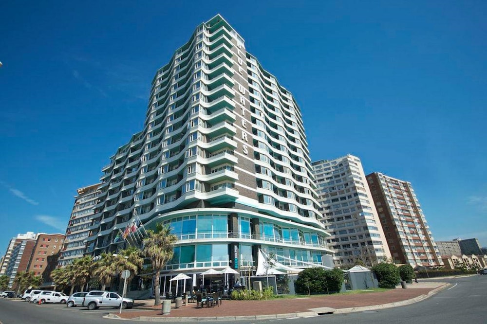 Blue Waters Hotel 2/50