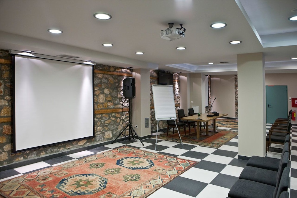 Miramonte Chalet Hotel Spa 6/36