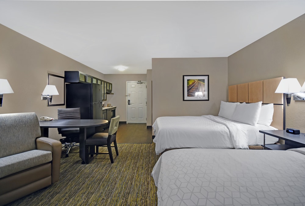 Candlewood Suites Sumter 25/50