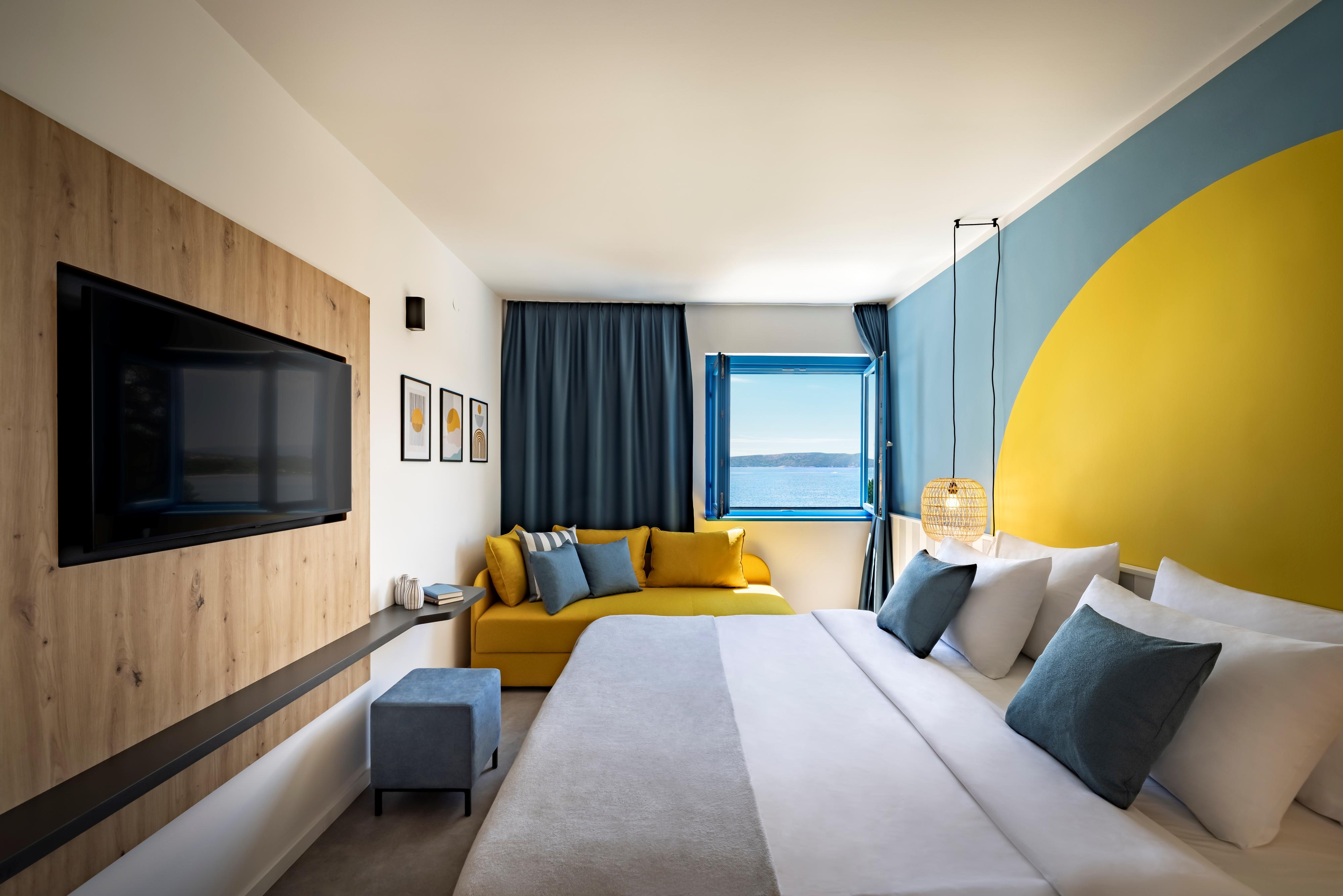 Room, Triple, Sea Side