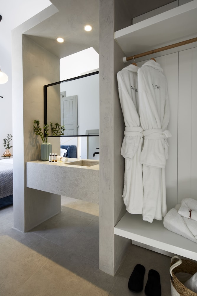 Altera Pars Suites 4/69