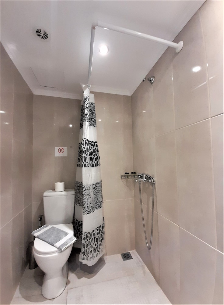 Elite Hotel 46/50