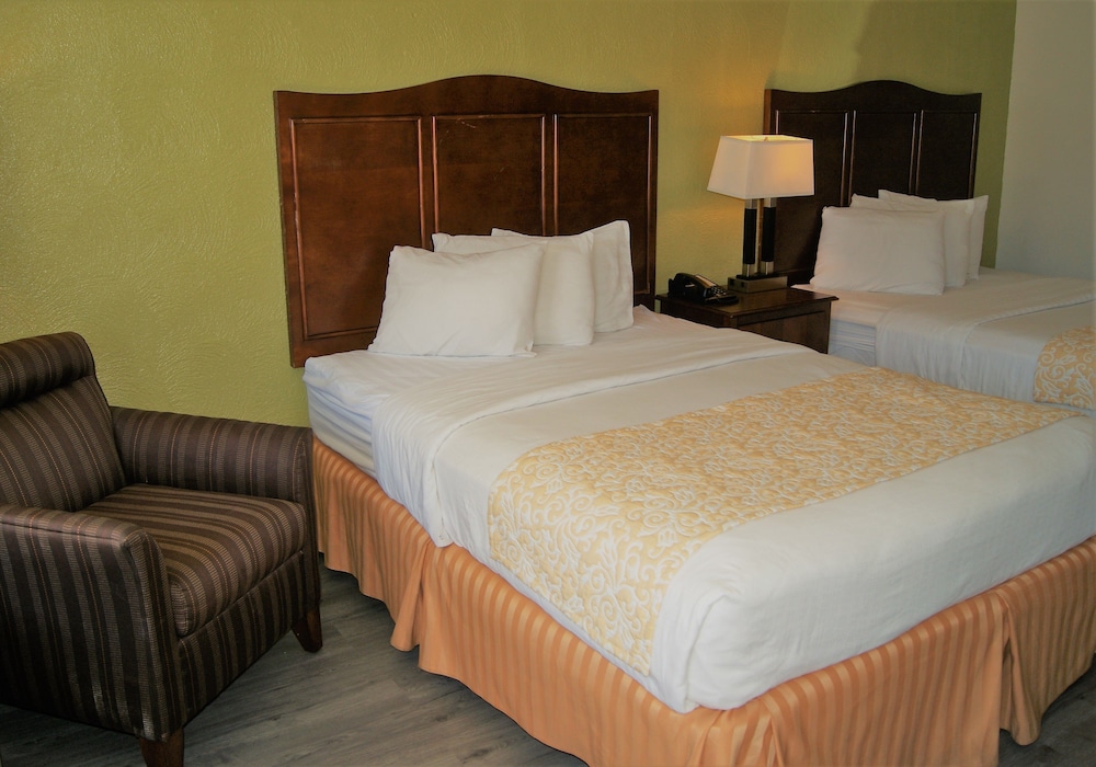 Willow Tree Inn 23/38