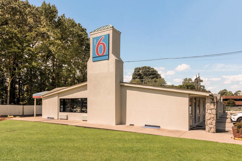Motel6 Newport News, VA 37/38