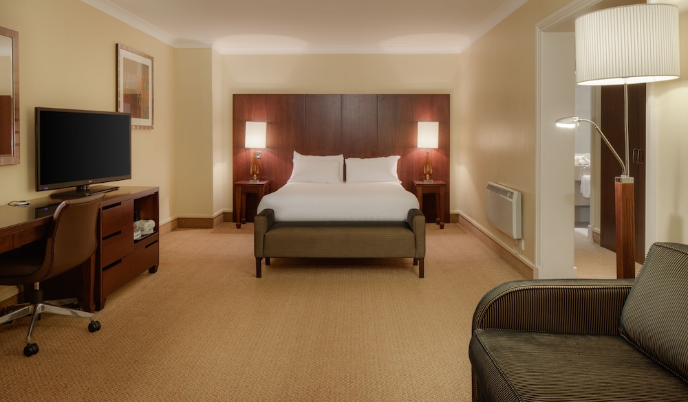 DoubleTree by Hilton Belfast Templepatrick Golf & Country Club 11/76