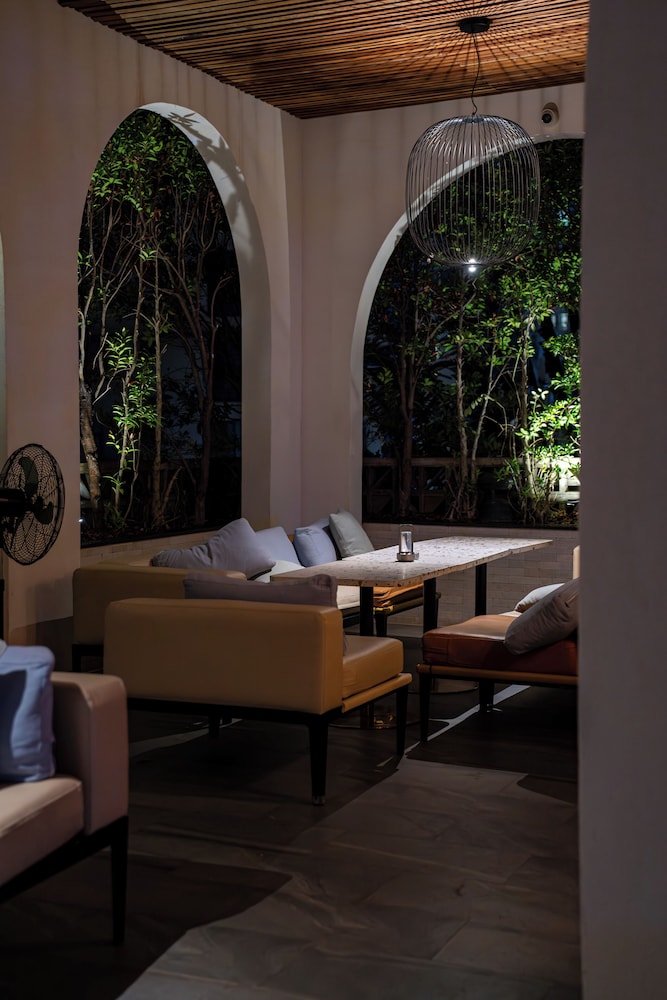 Baitong Hotel And Resort Phnom Penh 30/47