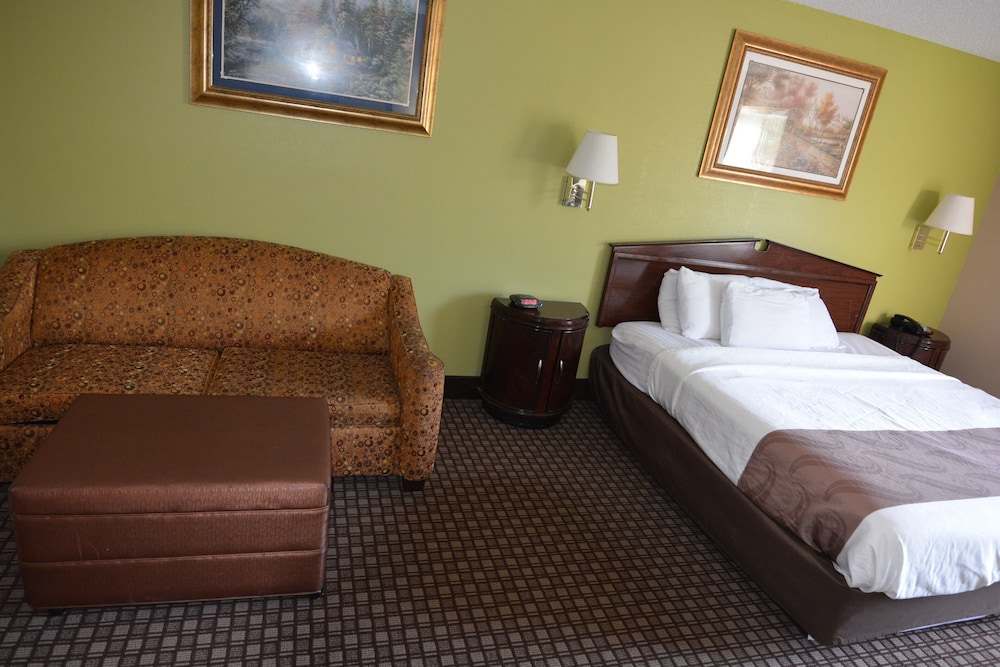 Jameson Inn & Suites Hazlehurst 21/37