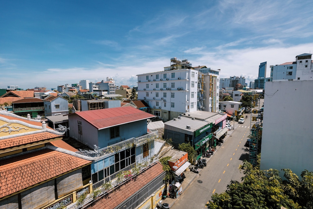 Gardenia Hue Hotel 57/64