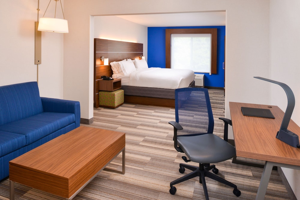 Holiday Inn Express Hotel & Suites Urbana-Champaign(U Of I Area) 44/74