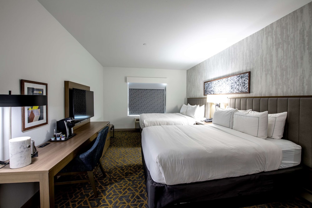ROOM, 2 QUEEN BEDS, ACCESSIBLE