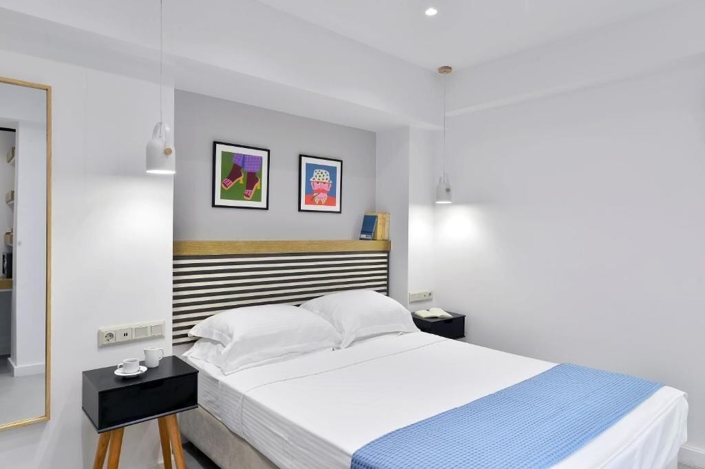 STANDARD, DOUBLE BED