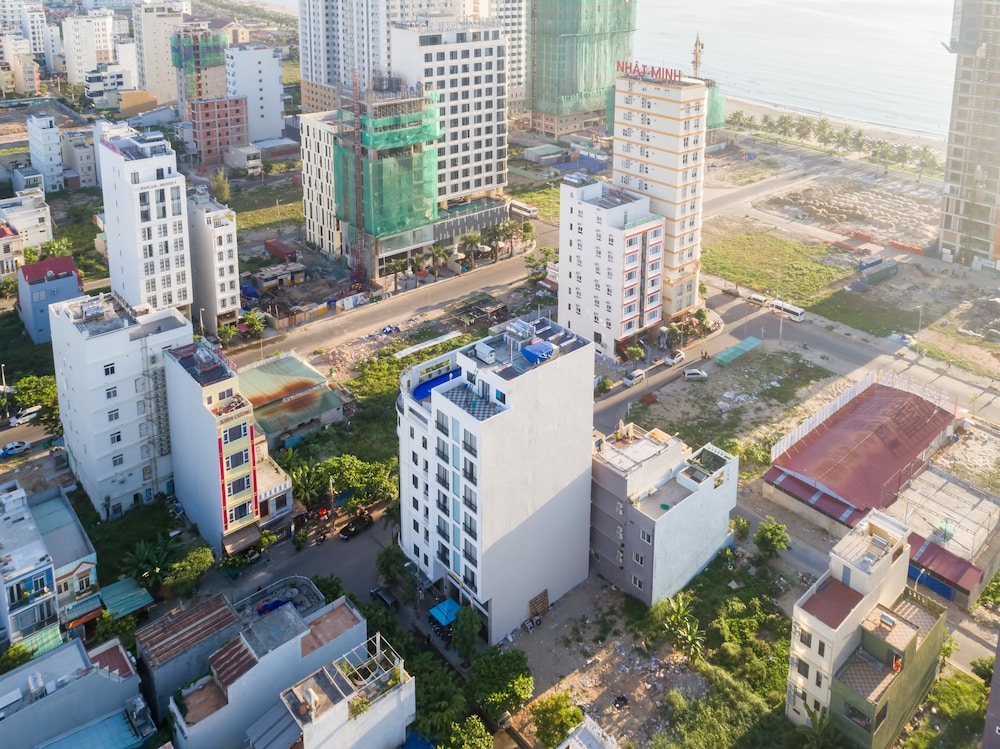 Raon Danang Beach Hotel 5/73
