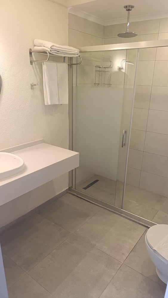 La Brezza Suite &amp; Hotel 61/63