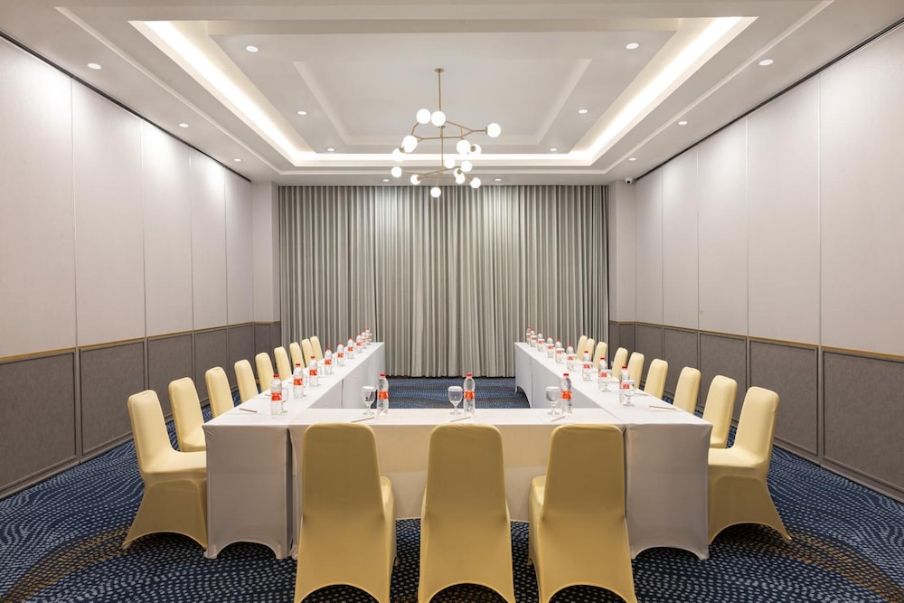 Hotel Santika Pasir Koja 19/21