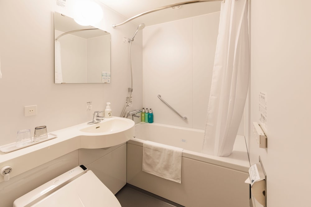 Sotetsu Fresa Inn Yodoyabashi 30/32