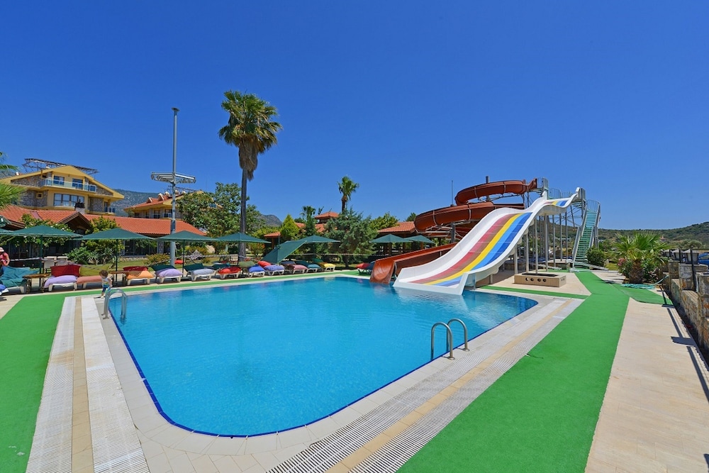 Adaburnu Golmar Hotel 3/44