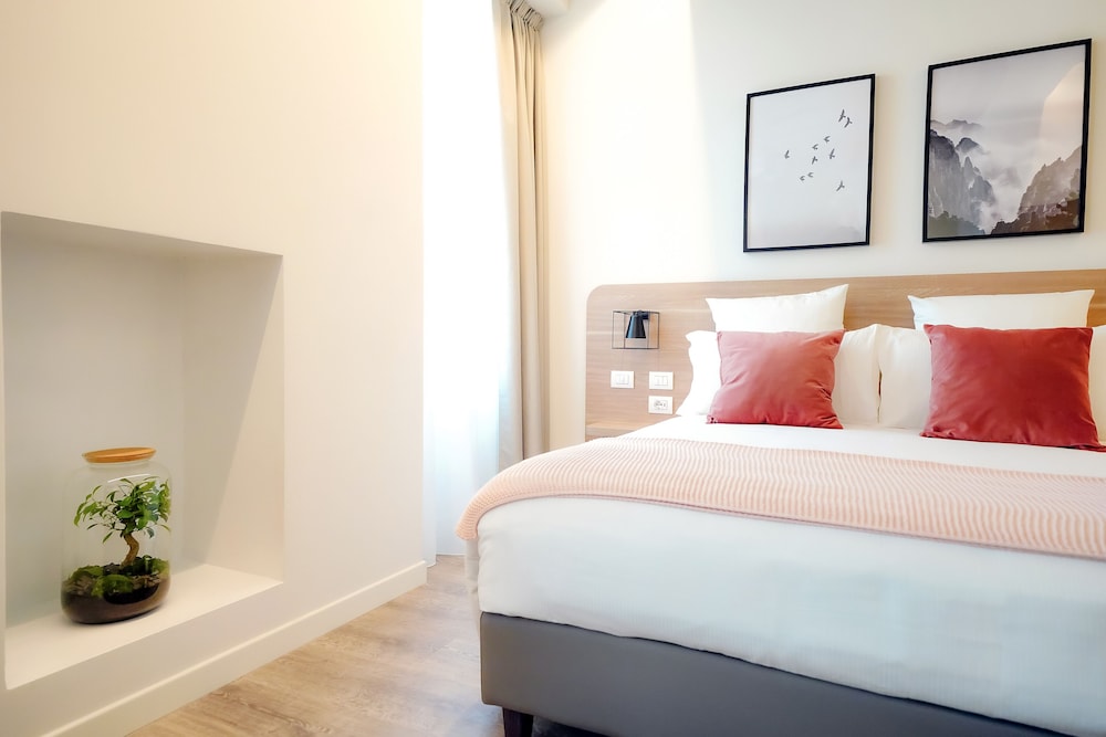 Bergamo Inn 15 17/45