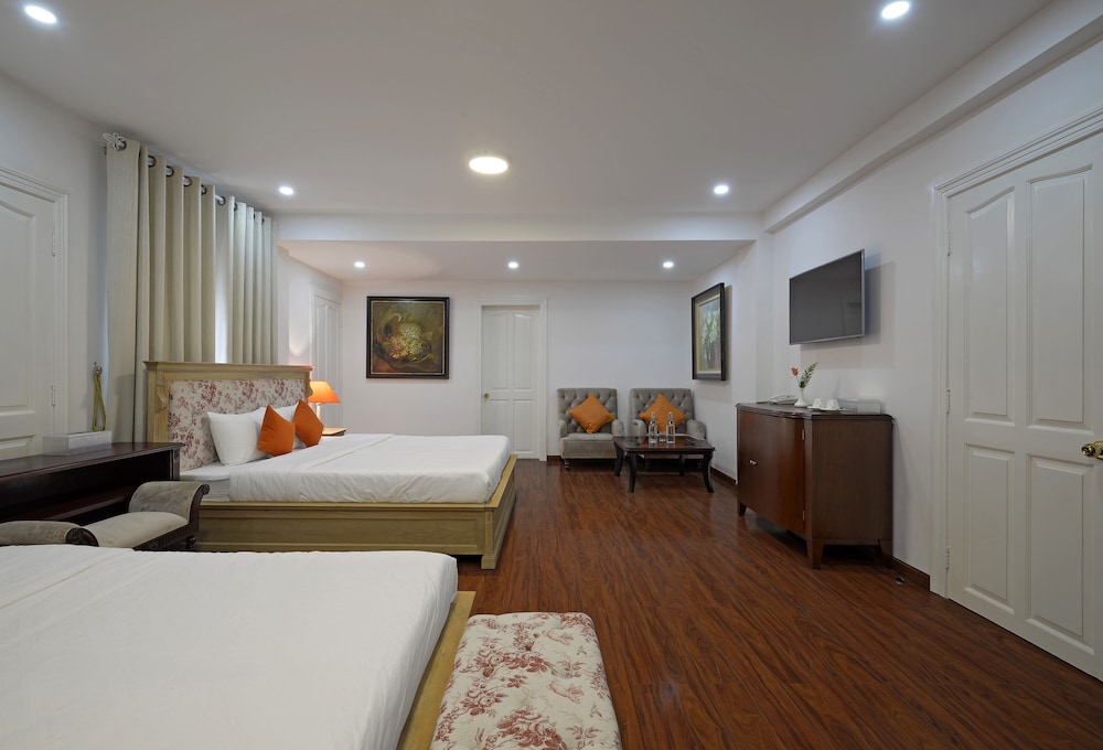 Lamarque Dalat Villa 10/36