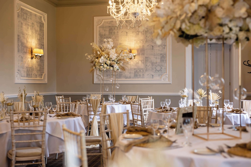 Albrighton Hall and Spa, a member of Radisson Individuals 58/73