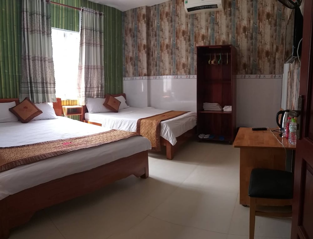 Ngan Giang Guest House 28/65