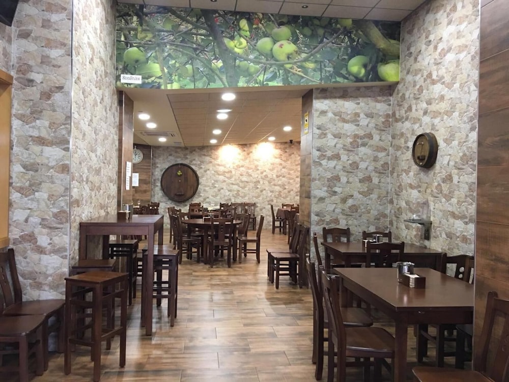 Doña María Hotel 17/25