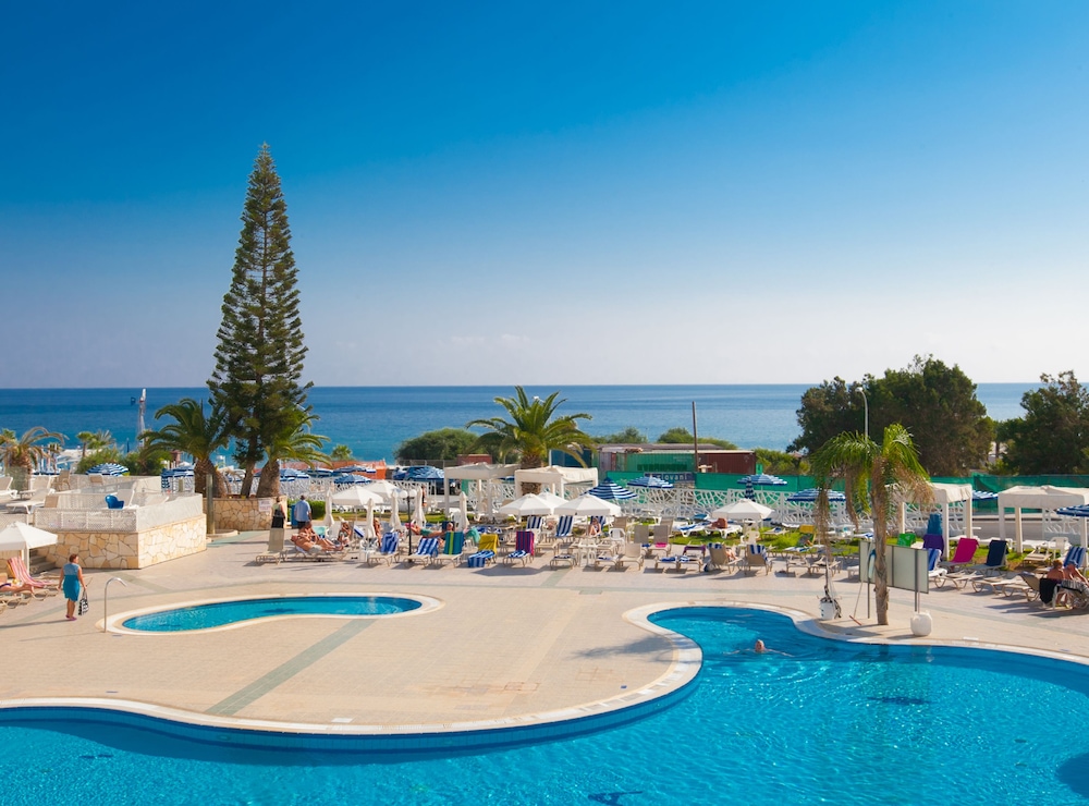 Odessa Beach Hotel in PARALIMNI