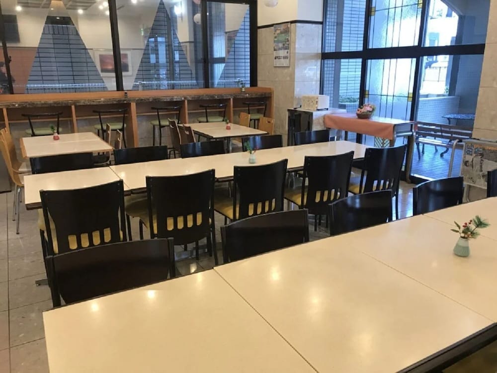 Toyoko Inn Sendai Higashi Guchi No 2 31/34