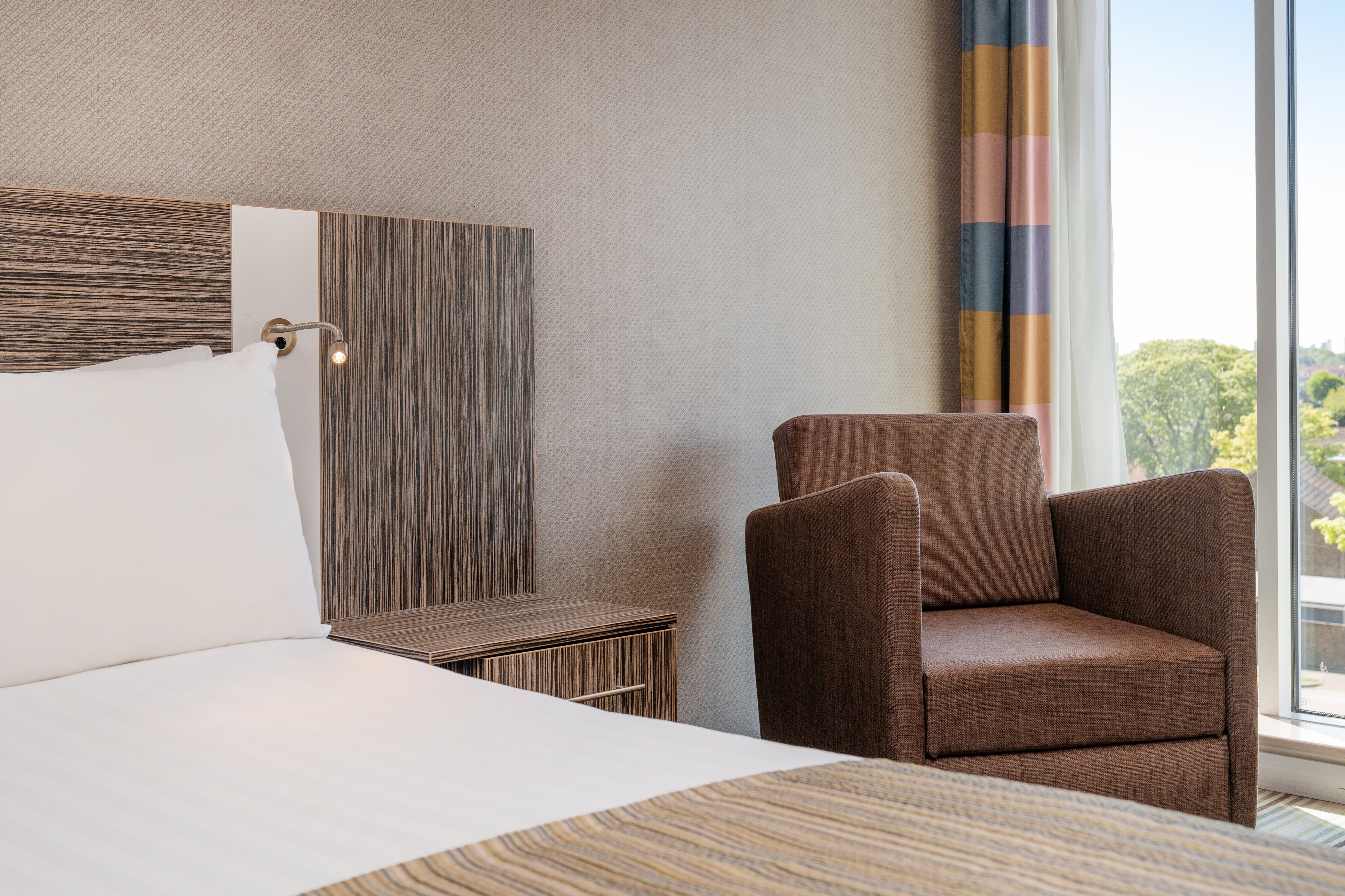 Standard, Double Bed, Airport View