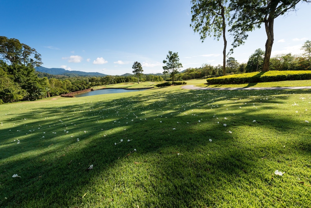 Chatrium Golf Resort Soi Dao Chanthaburi 69/72