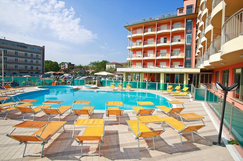 Adria Beach Club Hotel 写真4