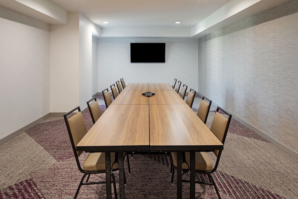 Residence Inn Chatsworth 27/43