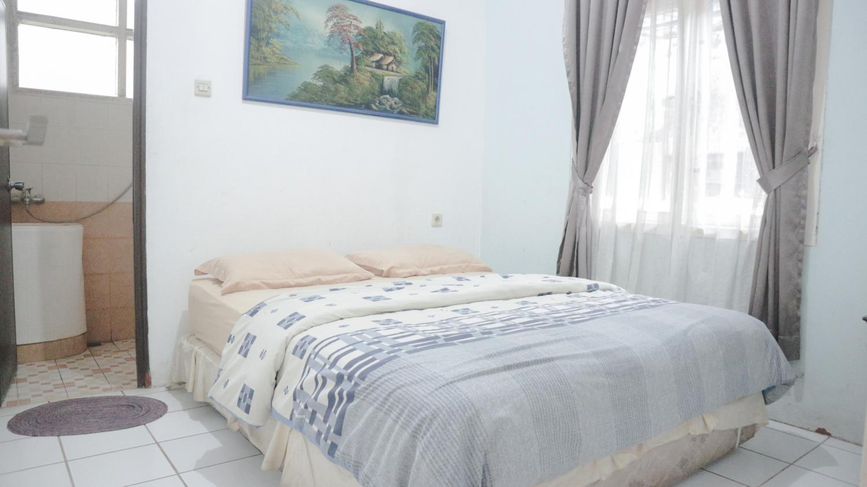 4 Bedrooms, Villa