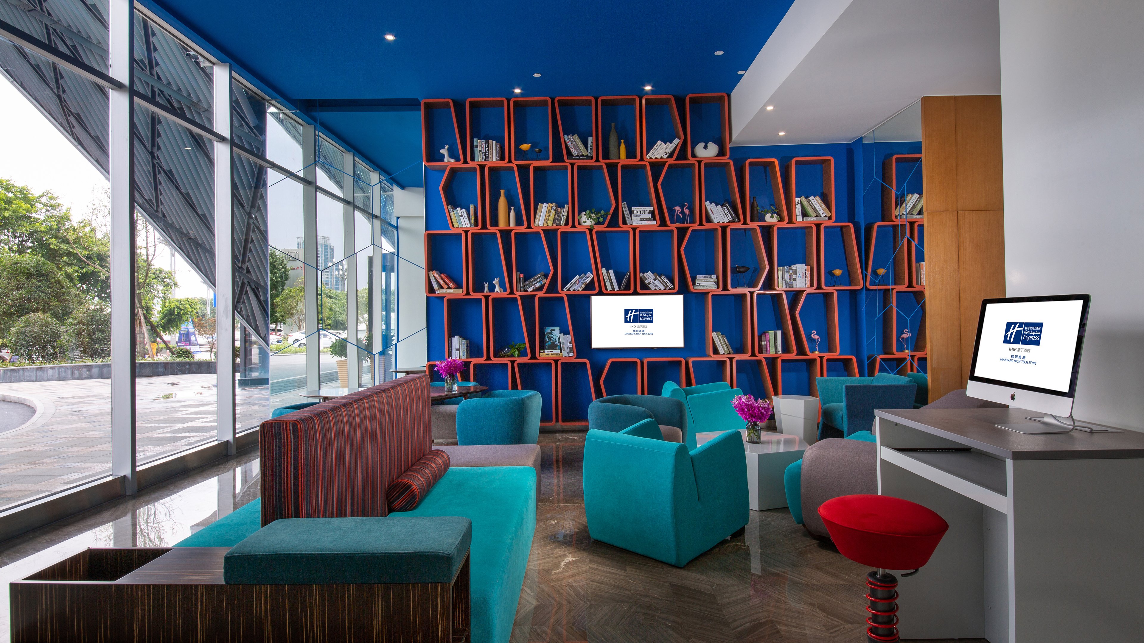 HOLIDAY INN EXPRESS MIANYANG HIGH-TECH ZONE 30/48