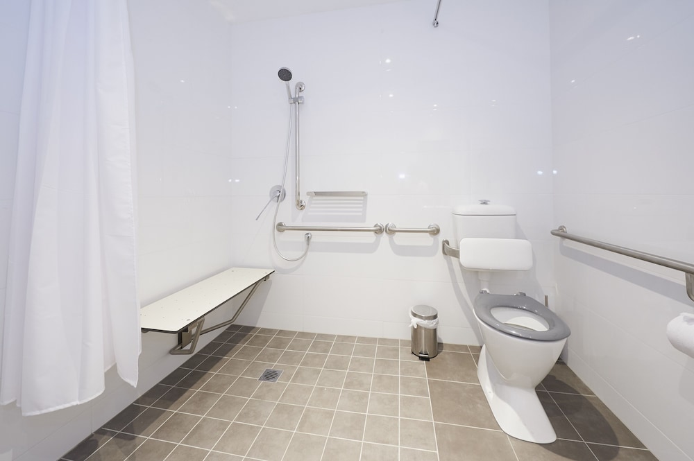 Silkari Suites Chatswood 64/65