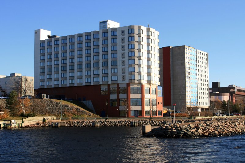 HOLIDAY INN SYDNEY - WATERFRONT 35/36