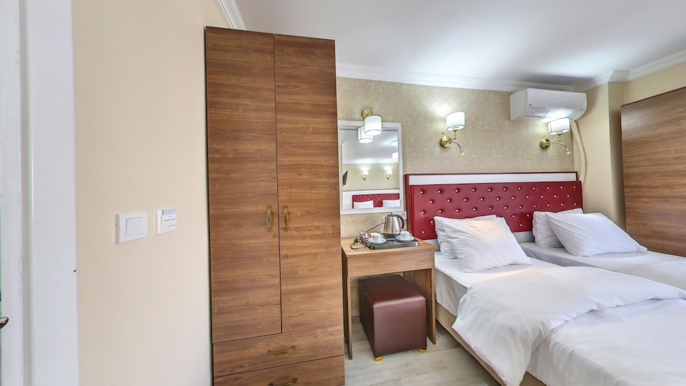 Cihangir Palace Hotel 28/69