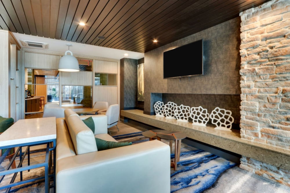 Fairfield Inn & Suites by Marriott Dalton 12/19