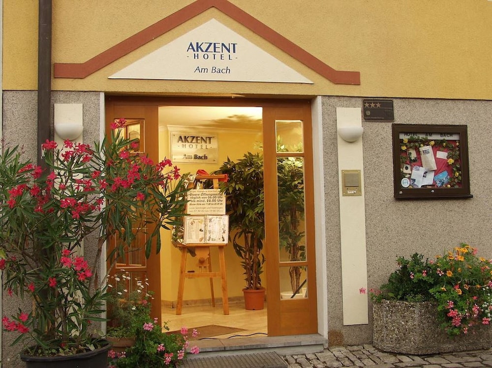 AKZENT Hotel Am Bach 10/66