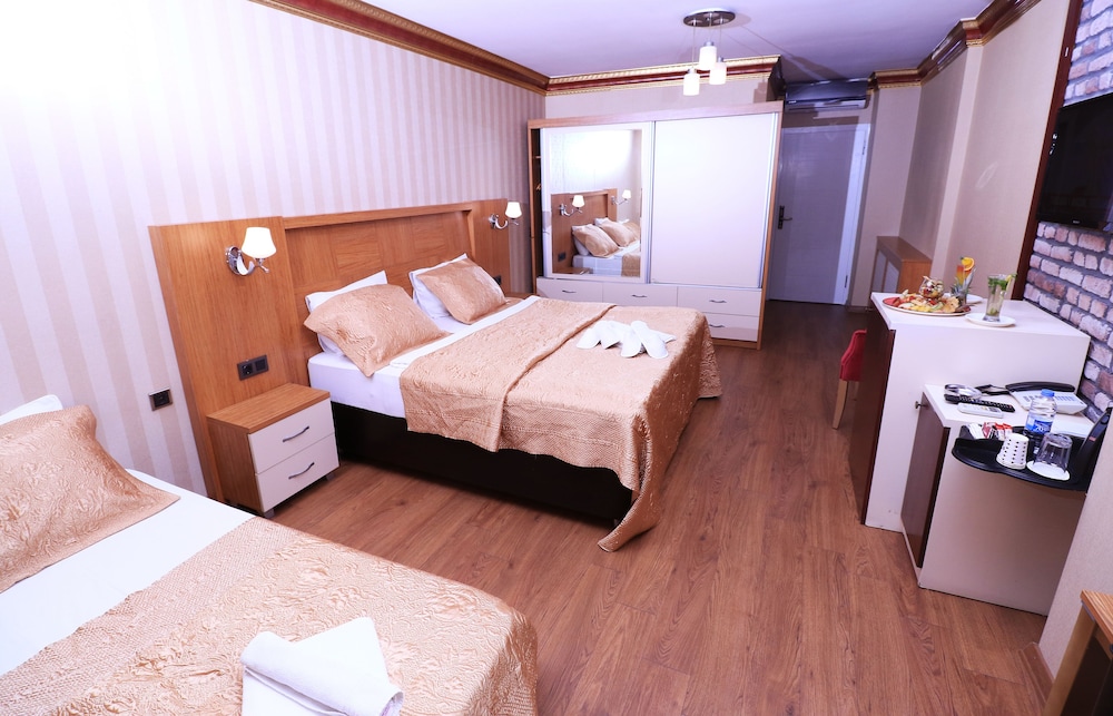 Marvell City Otel 8/33