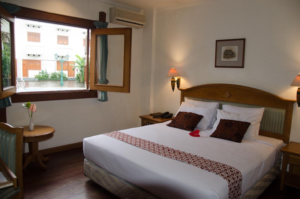 KRESNA HOTEL WONOSOBO 12/50