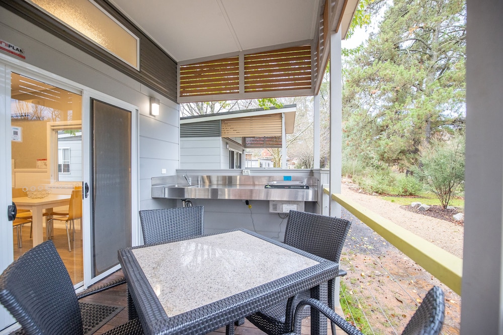 NRMA Bright Holiday Park 28/50