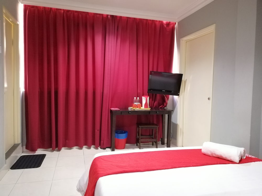 PUTERI AMPANG HOTEL 24/48