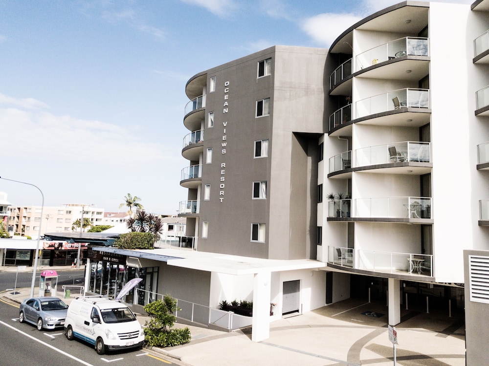 Ocean Views Resort 65/70