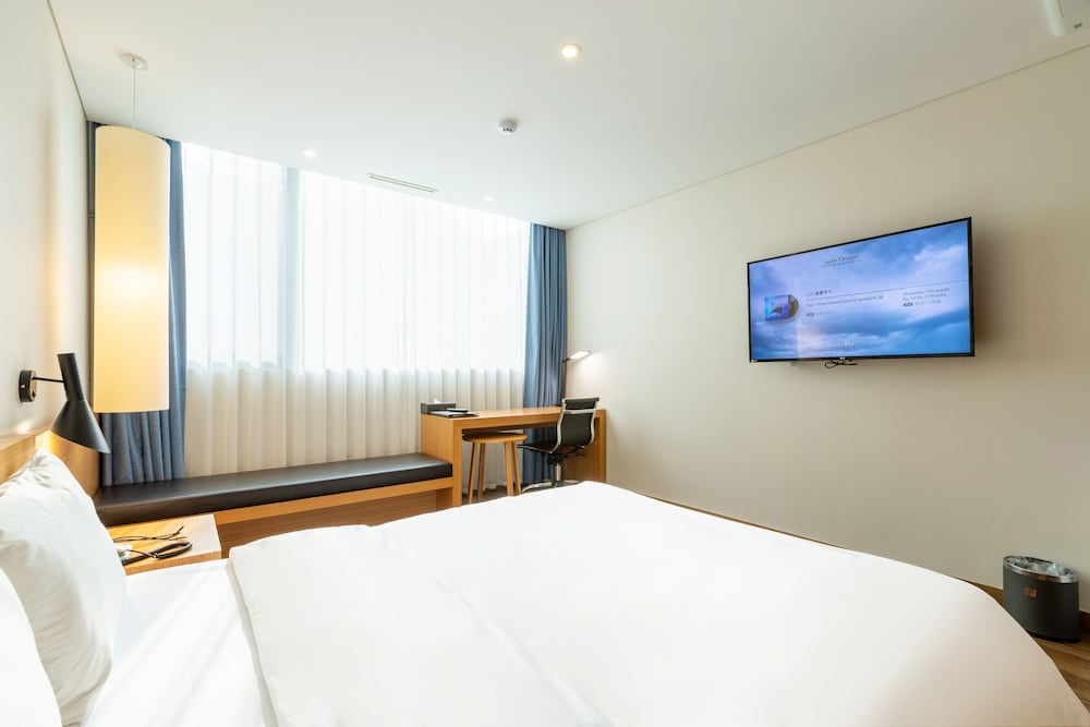 Mate Hotel Paju 8/78