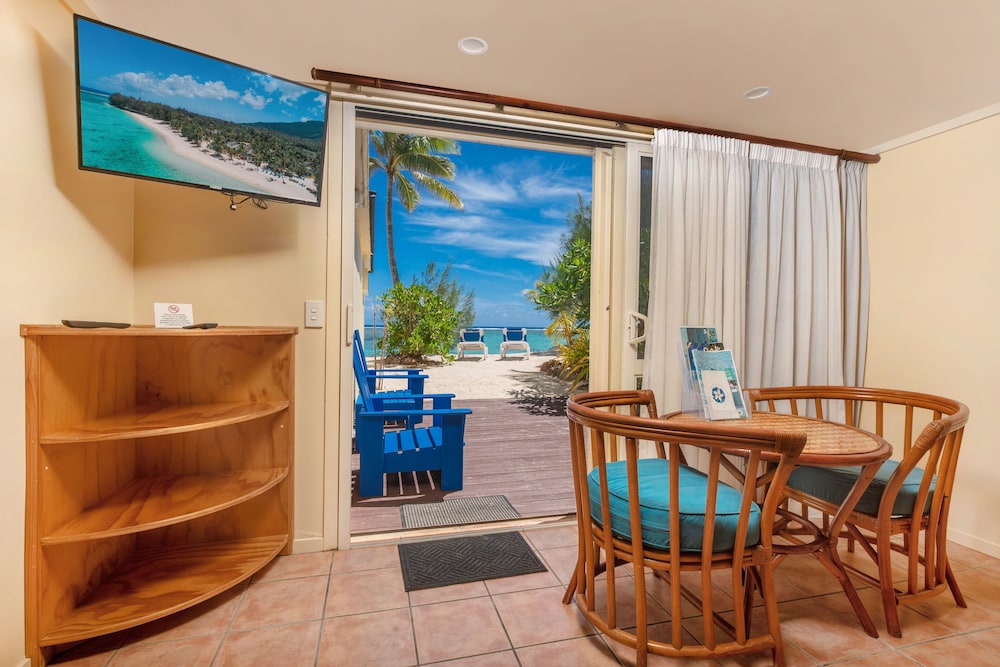 The Rarotongan Beach Resort & Lagoonarium 34/42